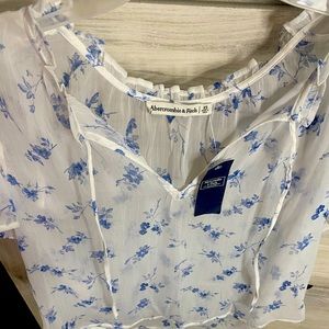 New with tag blouse
